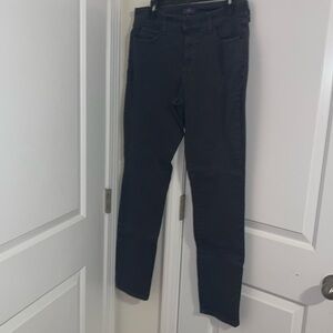 NYD Jeans sz 10 EUC waist 17” inseam 31”